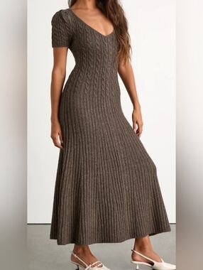 Lulu's Brown Cable Knit Maxi Dress
